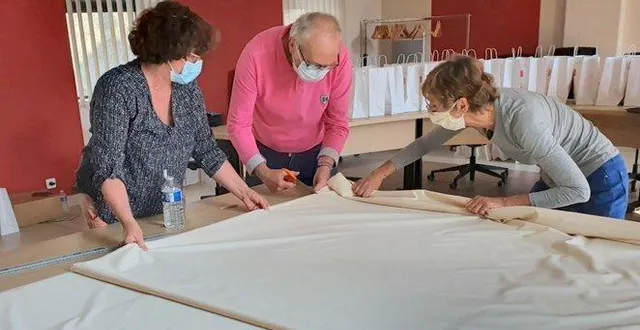 photo la découpe du tissu : une opération longue et pas si simple !