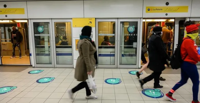 photo à rennes, ce lundi 11 mai, le déconfinement se sentait à peine. les stations de métro étaient presque vides. &copy; lucie weeger/ouest-france
