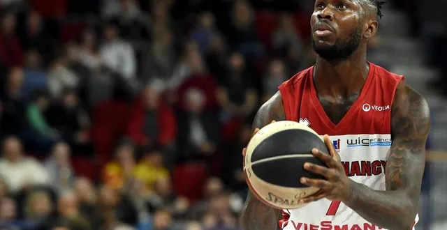 photo williams narace possède le statut de joueur formé localement (jfl). &copy; photopqr/l’est republicain/alexandre marchi