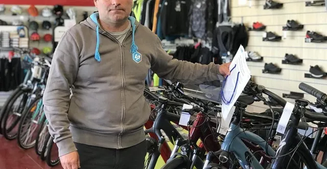 photo sébastien lefrant est gérant du magasin vél’orne, implanté depuis 2006 à argentan. &copy; ouest-france