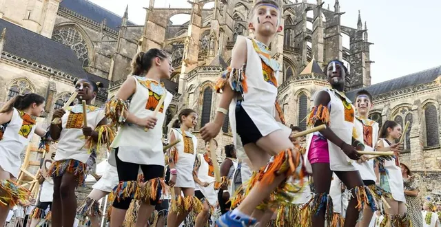 photo la parade de le mans fait son cirque se déroule une fois tous les deux ans. pour compenser l’annulation de cette année, l’événement aura lieu en 2021 et 2022. &copy; archives le maine libre – hervé petitbon