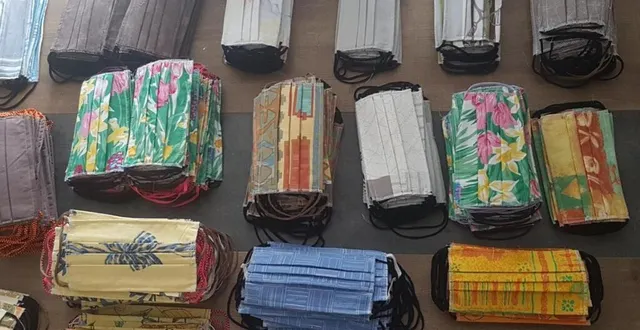 photo les masques en tissu ont été fabriqués par les bénévoles &copy; le maine libre