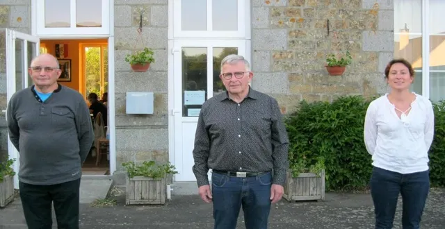 photo à partir de la gauche : patrice bidault, 1er adjoint ; bernard mésenge, maire et priscilla delalande, 2e adjointe. &copy; ouest-france
