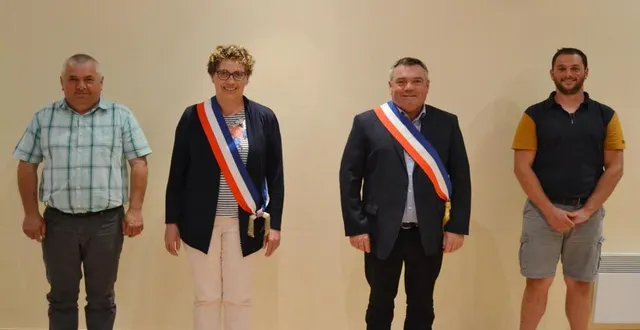 photo de gauche à droite : pascal letourneux, 2e adjoint ; chrystèle jardin, 1re adjointe ; patrick gosnet, maire ; nicolas salmon, 3e adjoint. &copy; ouest-france