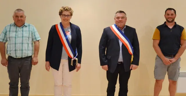 photo pascal letourneux, christèle jardin, patrick gosnet et nicolas salmon ont pris leurs fonctions lundi soir à l’issue du premier conseil municipal. &copy; le maine libre
