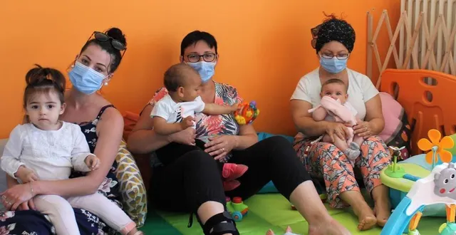 photo de gauche à droite : marina léveillé, nathalie roulliaux et béatrice attendent d’autres enfants en juin. &copy; ouest-france