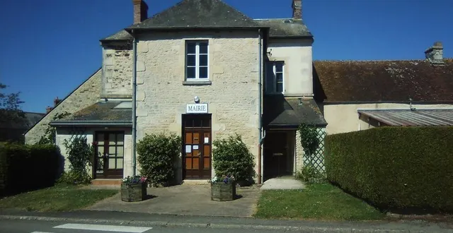 photo la mairie est fermée jusqu’au mardi 9 juin à 10 h 30. en cas de besoin les numéros de téléphone du maire et des adjoints sont affichés en devanture. &copy; ouest-france