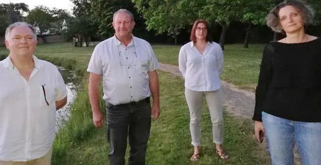 photo de g. à dr : stéphane bellanger, luc bourmault, sophie viot et sonia trémoureux. &copy; le maine libre