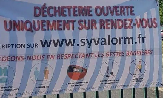 photo ce message est affiché devant les déchetteries du syvalorm. &copy; syvalorm