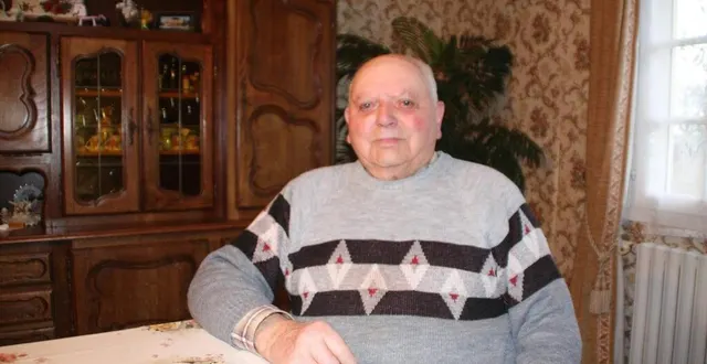 photo durant 48 ans, charles gréé a servi les giéloises et les giélois en tant que conseiller municipal, premier adjoint puis maire. &copy; archives ouest-france