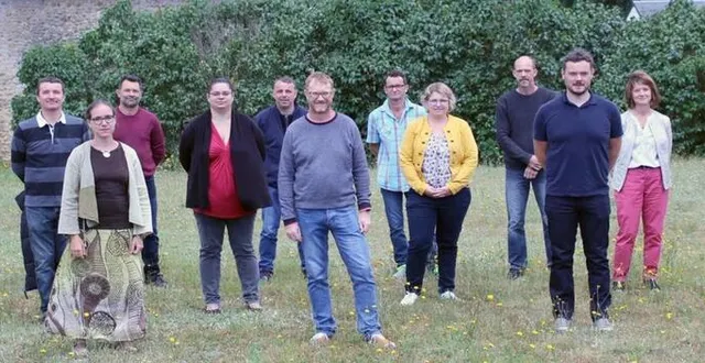 photo le conseil municipal au complet, a dans l’idée d’innover. &copy; le maine libre