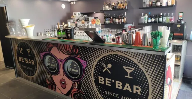 photo en entrant dans le bar, on arrive directement au comptoir. ici, pas besoin de commander, le service se fera à table. &copy; ouest-france