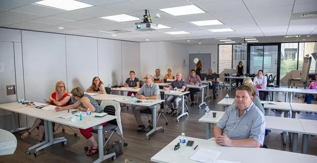 photo 18 élus assistaient à la formation sur le fonctionnement d’un conseil municipal. &copy; photo clément szczuczynski