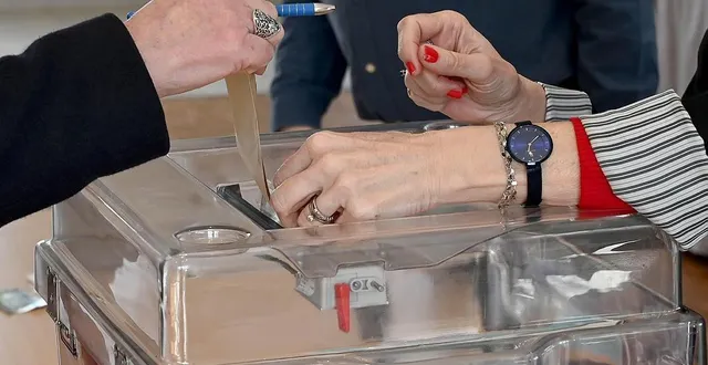 photo les électeurs avaient le choix entre dix-huit candidats ce dimanche 28 juin 2020 à la chapelle-près-sées. &copy; ouest-france