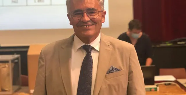 photo philippe van-hoorne, maire de l’aigle. &copy; ouest-france