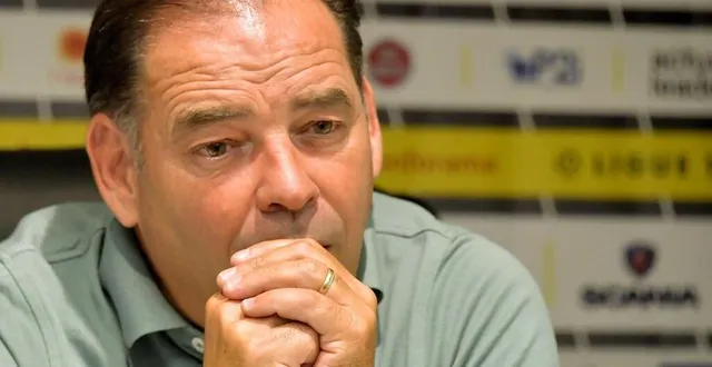 photo football.
l1.
ligue 1.
stéphane moulin entraineur du sco d'angers.

photo: jerome fouquet/ouest-france &copy; jerome fouquet/ouest-france