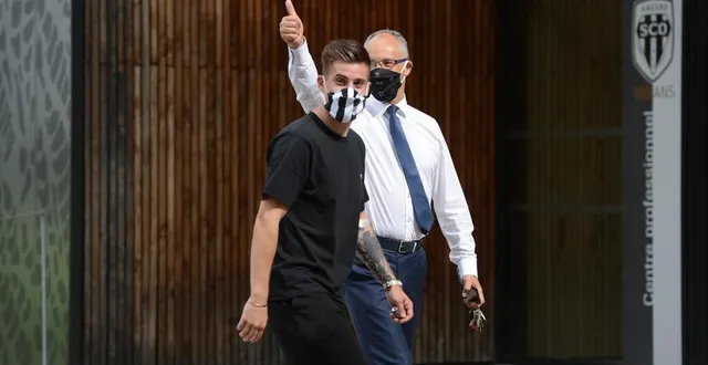 photo saïd chabane s’est entretenu avec baptiste santamaria, ce mercredi, dans les bureaux de la baumette. &copy; photo co – josselin clair