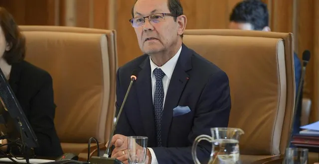 photo christian gillet, divers droite, président du conseil départemental du maine-et-loire : « je reste fidèle à un principe : celui qui décide, paye, en l’occurrence l’état. » &copy; ouest-france