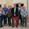 photo de gauche à droite au premier rang : christelle verrier, joël caron (maire), laurent gaumont (deuxième adjoint), laurette buchery. au deuxième rang : jean-louis bonnesœur (troisième adjoint), jean moulin, xavier le manahes (premier adjoint), justine jourdan, christian grandperret, raymond powelski, Élodie leclair.