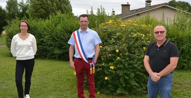 photo sylvain poirrier et ses deux adjoints. &copy; le maine libre