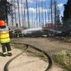 photo un feu a pris dans un corps de ferme, hier. quatorze pompiers de flers et lonlay-l’abbaye étaient sur place.
