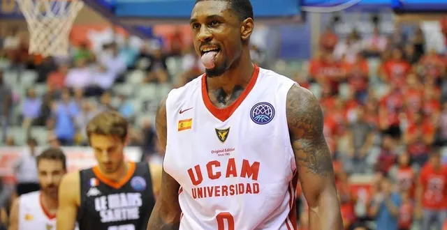 photo avec murcia, ovie soko avait dominé deux fois le msb lors des phases de groupe de la bcl 2018/2019. &copy; fiba basketball