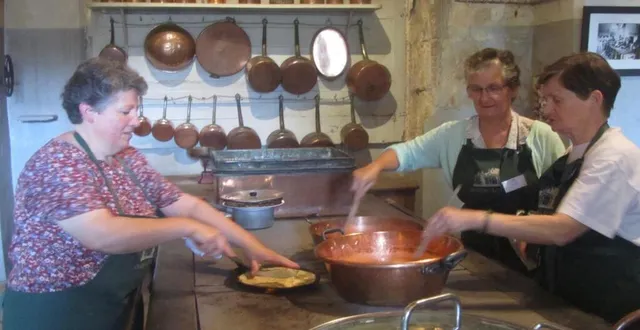 photo les cuisines ne seront ouvertes que les 12 et 14 juillet. les cuisinières dévoileront avec plaisir quelques-uns de leurs petits secrets. &copy; ouest-france