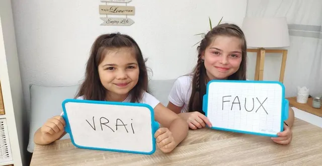 photo julia, 5 ans (à gauche) et sa sœur maëva, 9 ans de ménil-hubert-sur-orne, ont créé une chaîne youtube avec leurs parents pendant le confinement. &copy; ouest-france