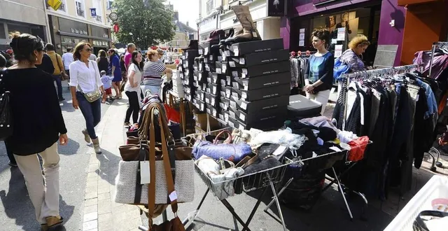 photo les conditions de l’organisation de la braderie restent à préciser. &copy; archives le maine libre – yvon loué