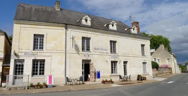 photo le bar-restaurant le saint-julien a été repris par mickaël rouillard. &copy; le maine libre