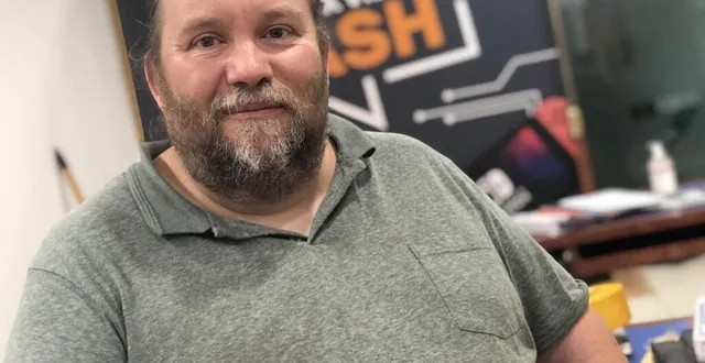 photo antoine boulanger ouvre sa boutique happy cash services à alençon, au 20, rue aux sieurs, le mercredi 29 juillet 2020. &copy; ouest-france