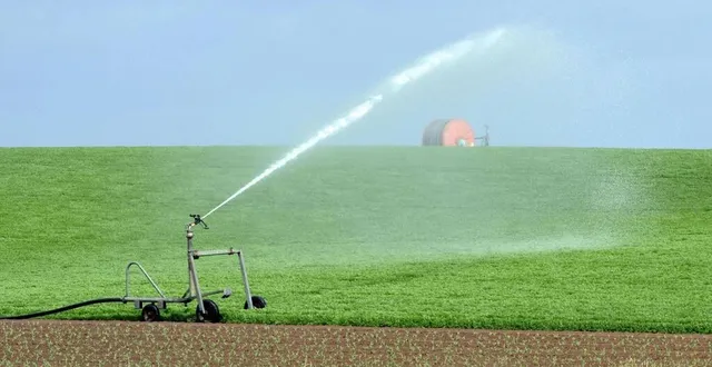 photo face à la sécheresse, la préfecture de la sarthe restreint l’usage de l’eau dans tout le sud du département. &copy; ouest france archives