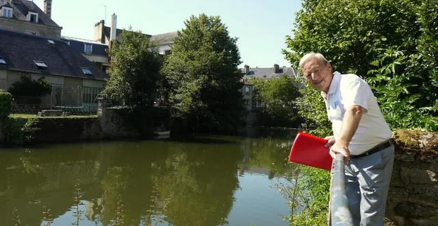 photo michel lucas, historien passionné guidera les curieux à travers le village. &copy; ouest-france