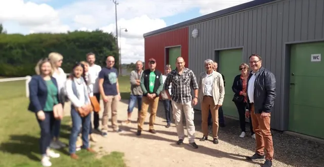 photo sur les 15 élus de la chapelle-du-bois, huit sont nouveaux. &copy; mairie la chapelle-du-bois