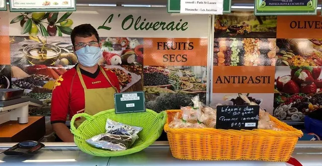 photo alex a pris la succession de son père sur les marchés. &copy; le maine libre