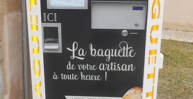 photo un distributeur de pain à la disposition des habitants, 24 h sur 24. &copy; ouest-france