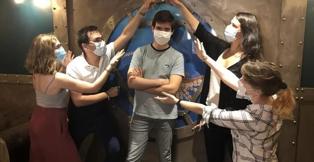 photo l’équipe ouest-france, fière d’avoir réussi son escape game. &copy; ouest france
