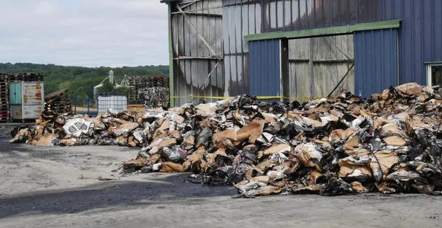 photo le feu s’est déclaré ce jeudi dans un bâtiment de la soccem. &copy; le maine libre
