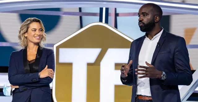 photo anne-laure bonnet (à gauche) et johnny severin, deux membres de l’équipe de téléfoot. &copy; afp
