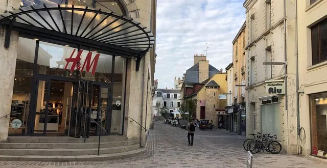 photo selon les témoignages de jeunes, c’est dans cette rue que « l’homme au couteau » aurait été vu. &copy; ouest-france