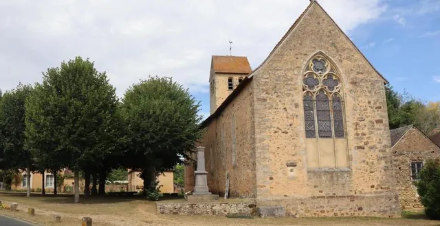 photo l’église saint-hilaire d’asnières-sur-vègre est classée au titre des monuments historiques depuis le 27 juillet 1979. &copy; ouest-france