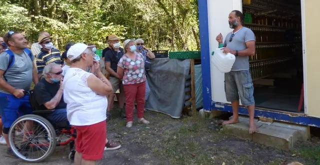 photo aldo a accueilli les visiteurs et leur a montré en quoi consistait son travail. &copy; le maine libre