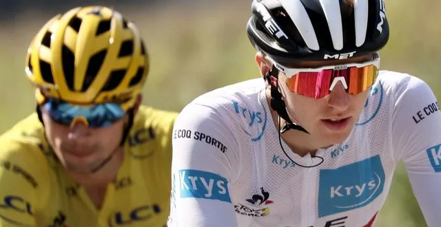 photo primoz roglic (à gauche), maillot jaune du tour, et tadej pogacar, deuxième au classement. &copy; afp
