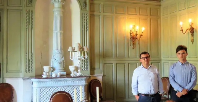 photo éric voog et théophile, son fils en charge de la fonction de guide, connaissent l’histoire du château sur le bout des doigts. &copy; ouest-france