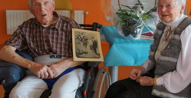 photo françoise pasteau est venue retrouver jean à la maison de retraite pour fêter leurs 70 ans de mariage. &copy; ouest-france