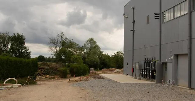 photo la nouvelle usine des eaux est située rue de cérisé. &copy; archives ouest-france