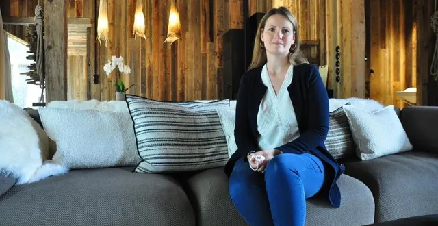 photo céline talineau, directrice du zoo de la flèche, dans le lodge manitoba, l’un des deux nouveaux hébergements qui ouvrent ce mercredi 23 septembre. &copy; le maine libre