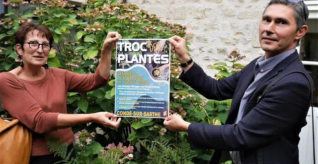 photo les élus, gwenaëlle ouvrard et luc buffler, présentent l’affiche du 5e troc tes plantes. &copy; ouest-france