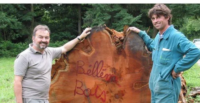photo jean-louis et dominique calmandrier, propriétaires de bellême bois dont la famille fera l’objet d’une exposition. &copy; ouest-france