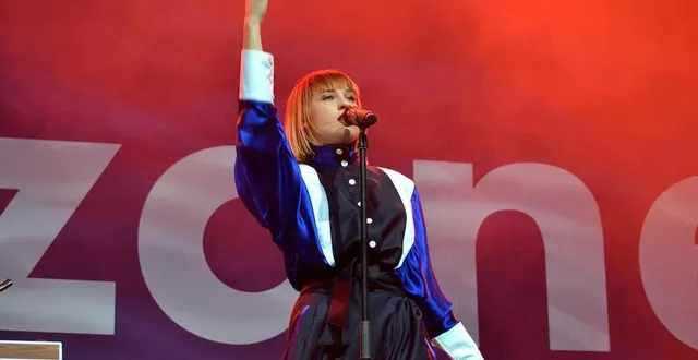 photo suzane sera finalement en concert dans la salle des saulnières. &copy; archives le courrier de l’ouest – carl guillet
